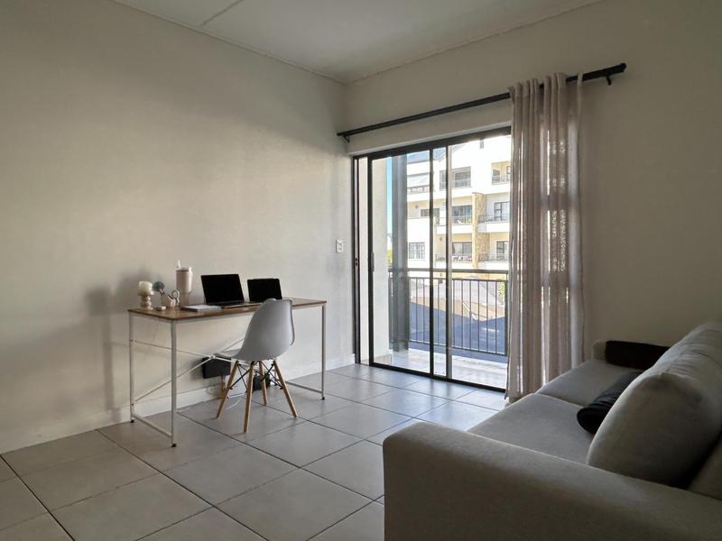 1 Bedroom Property for Sale in Sandown Western Cape